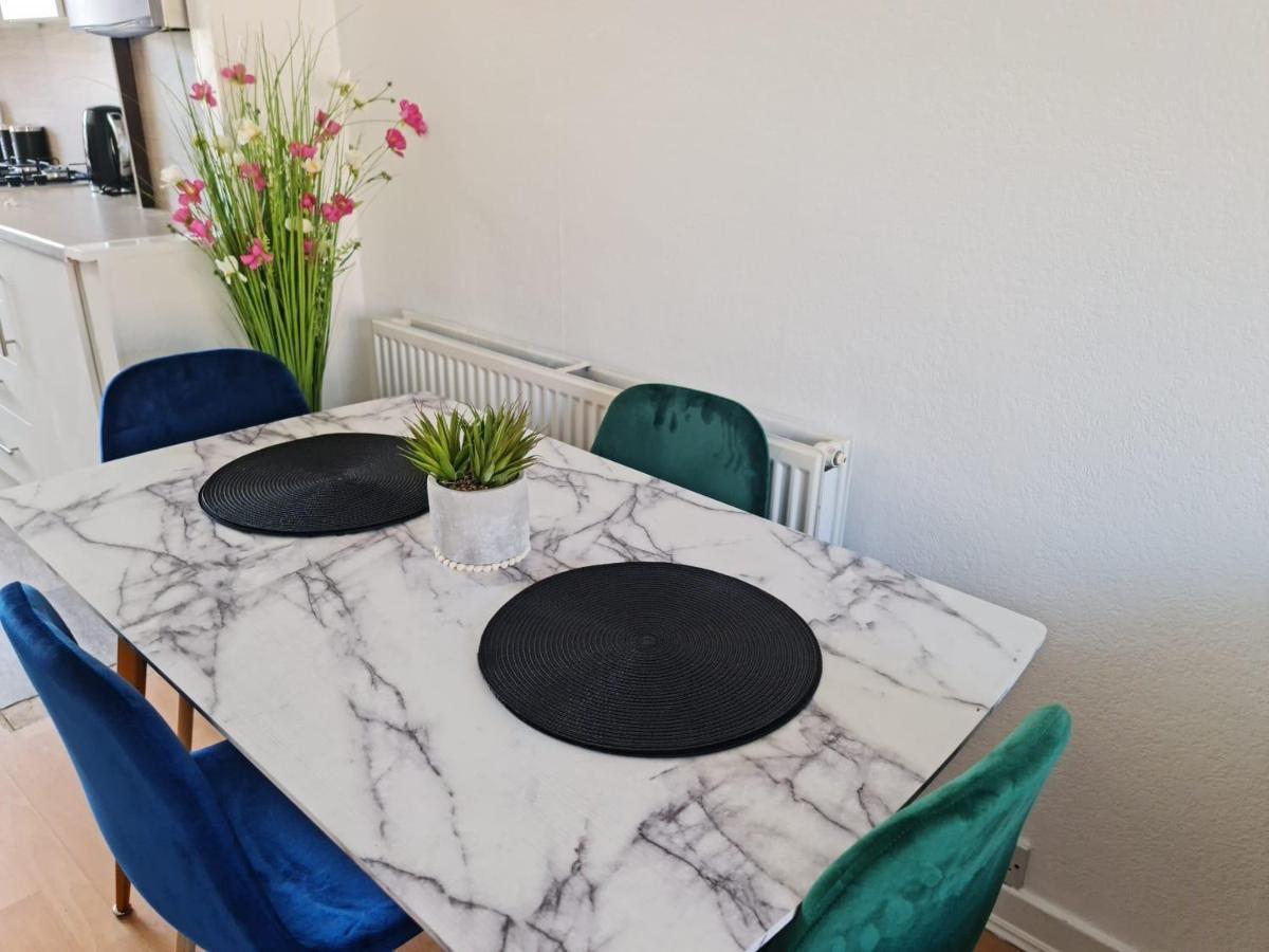 Immaculate 3-Bedrooms Dundee Apartment Eksteriør bilde